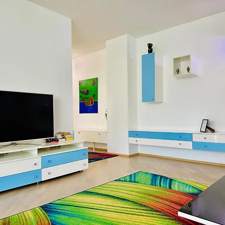 Joy Memorandului 5 * Timişoara