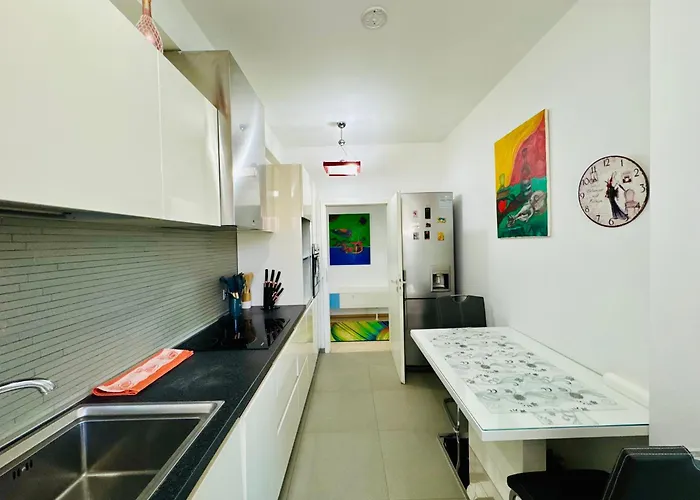 Apartment Joy Memorandului 5 *